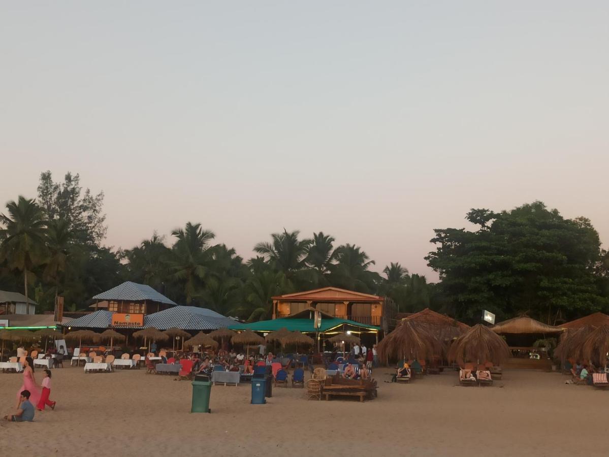 Casa Fiesta Sea Front Beach Huts Patnem Beach Exterior foto