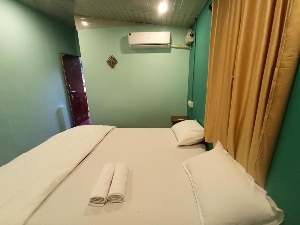Casa Fiesta Sea Front Beach Huts Patnem Beach Exterior foto